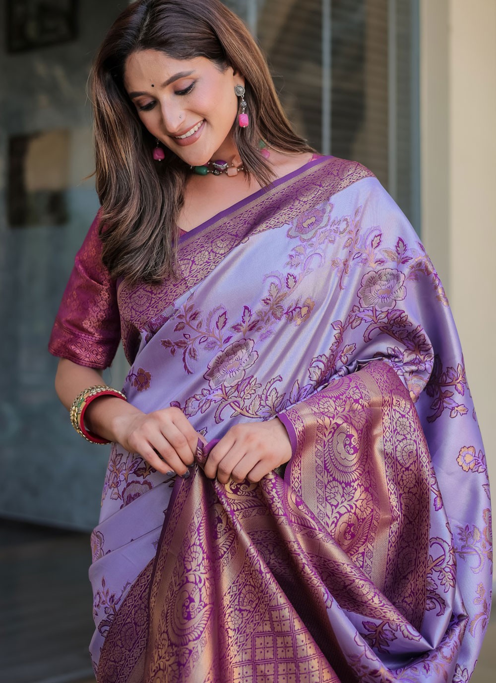 Traditional Woven Lavender Malbari Silk S12351