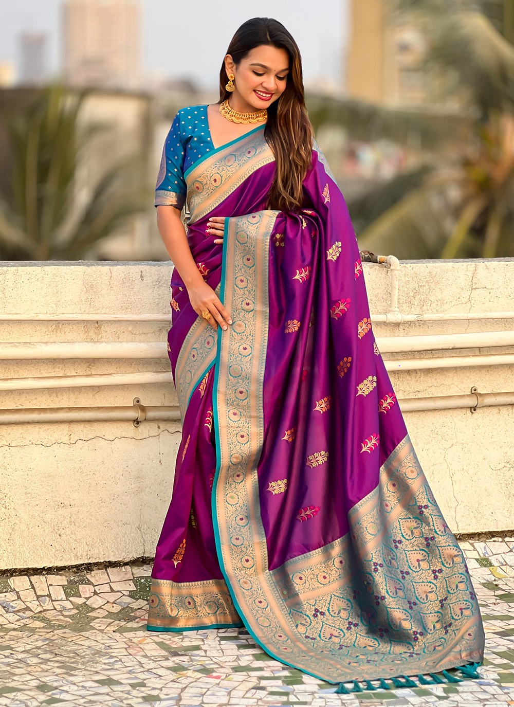 Meenakari Silk Violet Classic Saree S15305