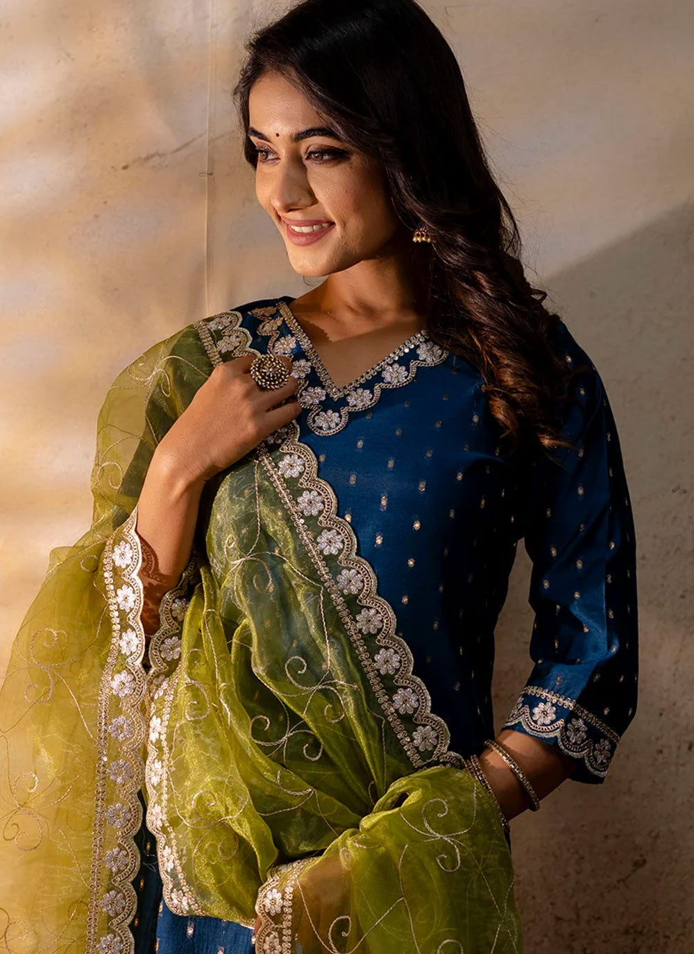 Pant Style Suit Embroidered, Zari Morpeach T6846