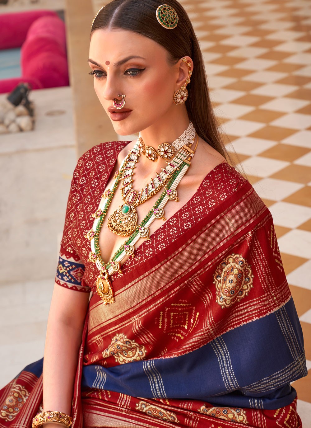 Contemporary Foliage Prints Silk Saree - S7561