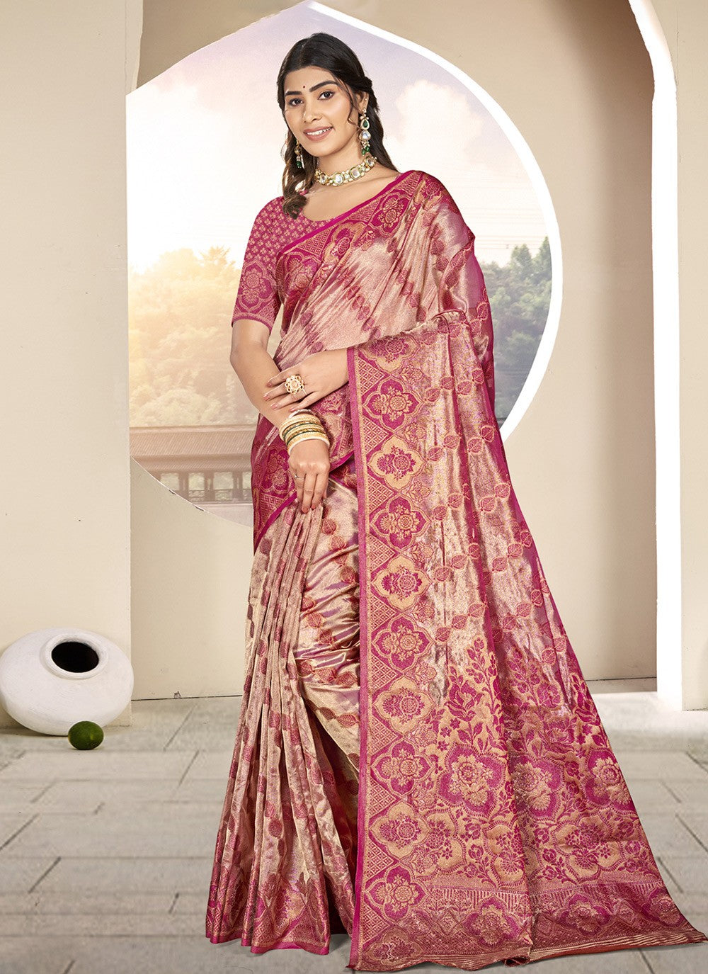 Weaving Zari Organza Magenta Saree S14564
