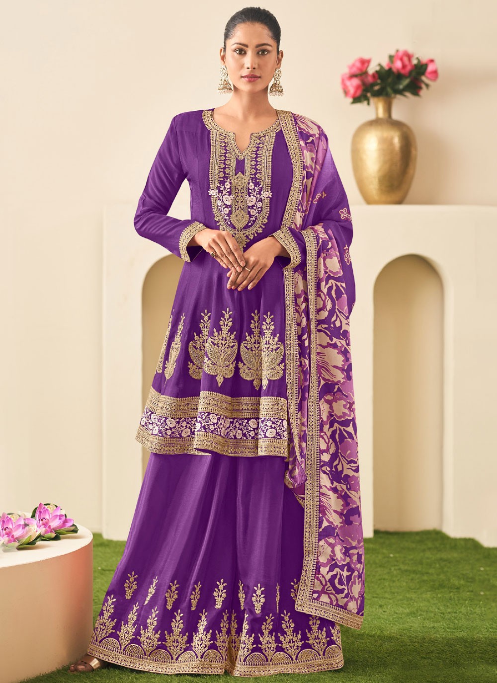 Palazzo Suit Embroidered Violet Chinon T5438