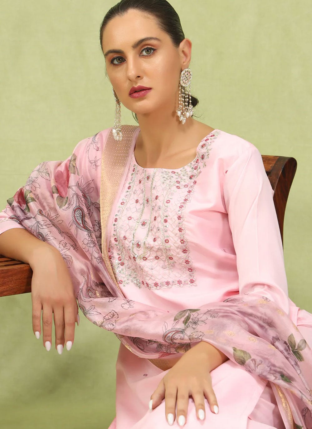 Embroidered Silk Blend Pink Pant Style Suit T6248
