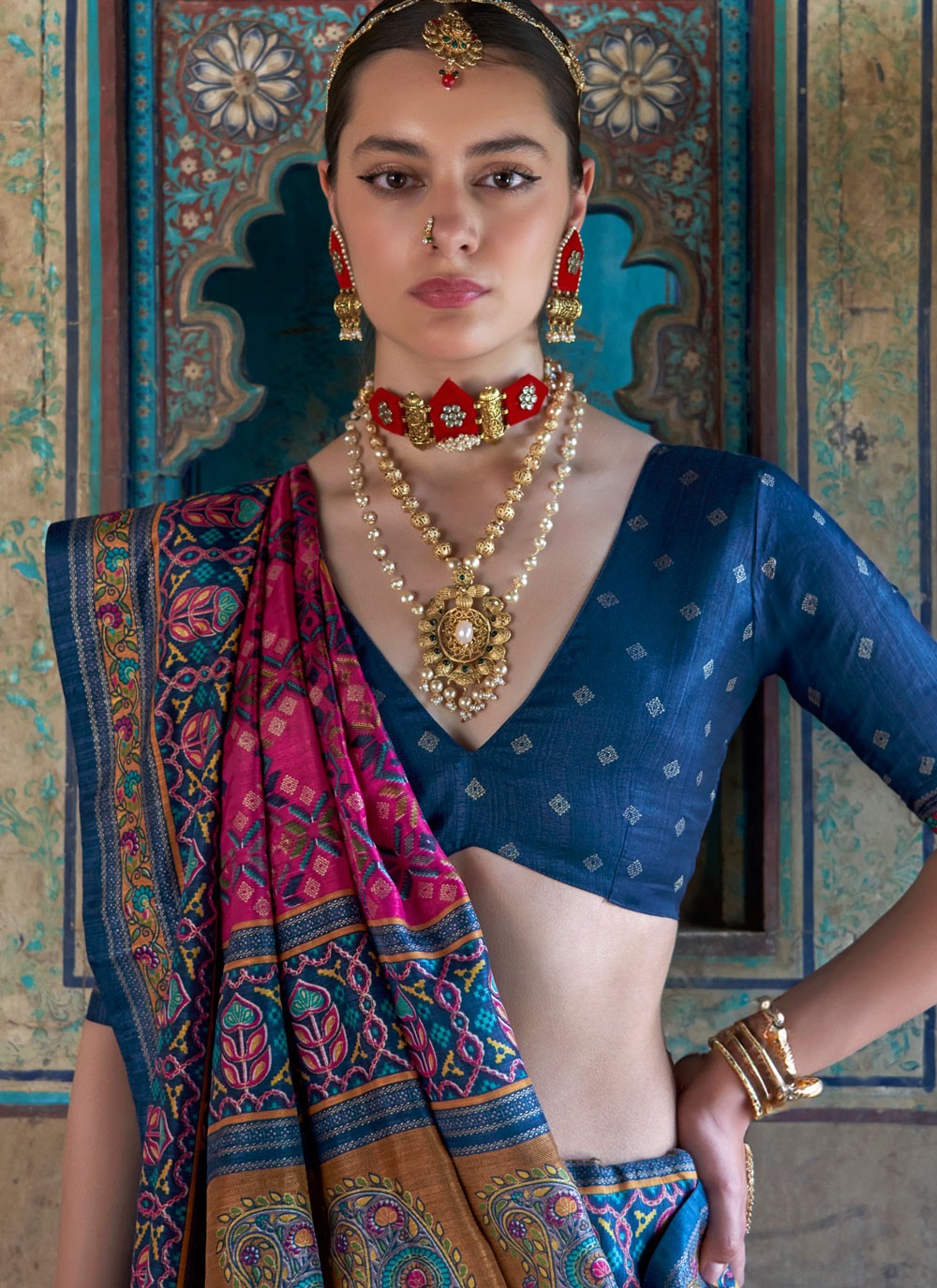 Pink Silk Classic Saree Patola Print S20311