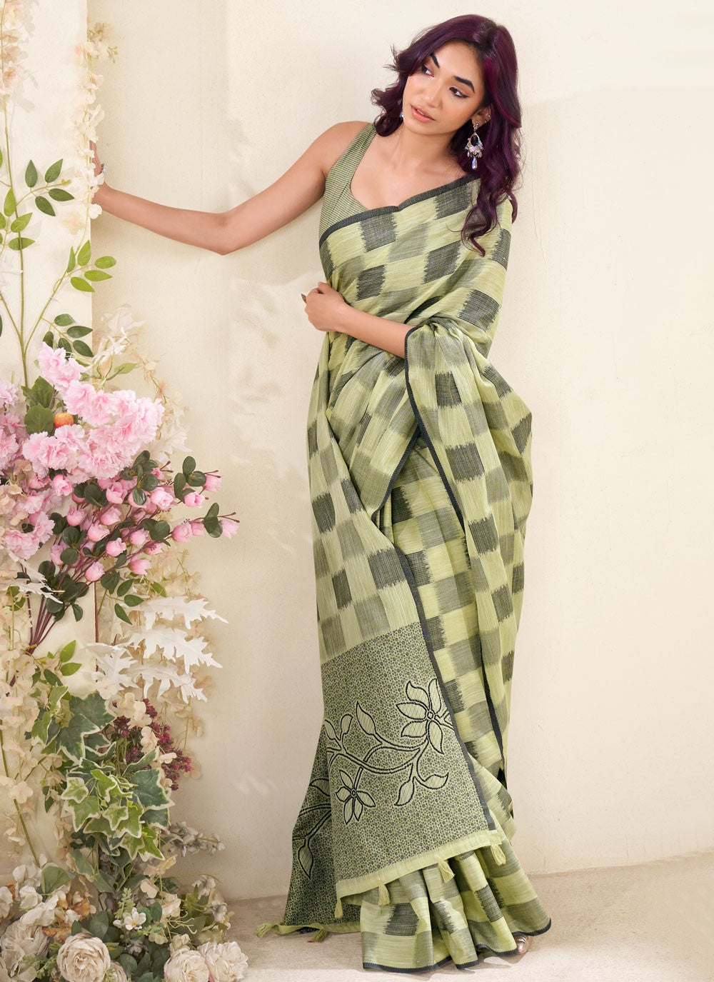 Green Linen Trendy Saree Checks, Printed S18839