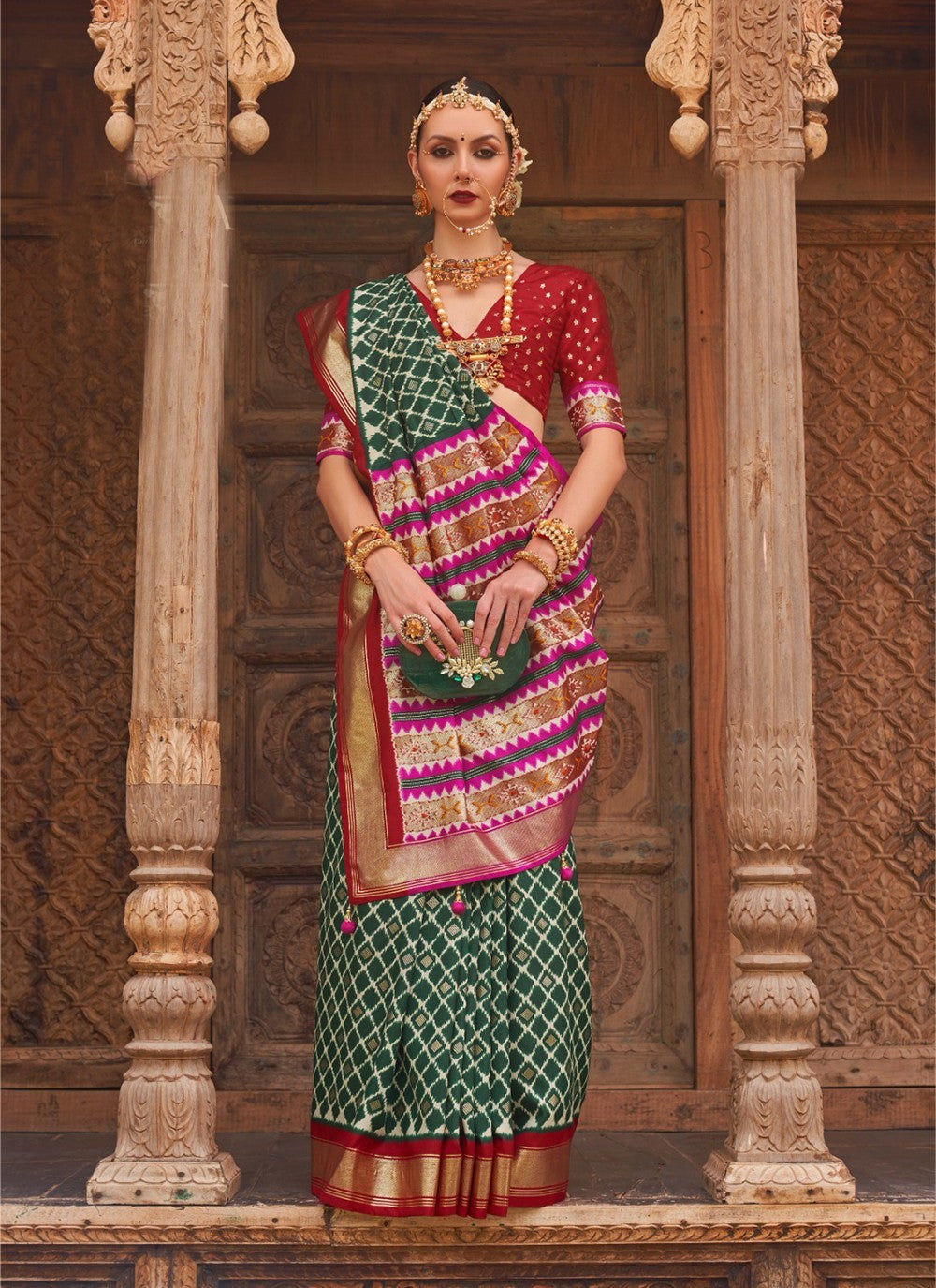Contemporary Printed Silk Saree - S3056