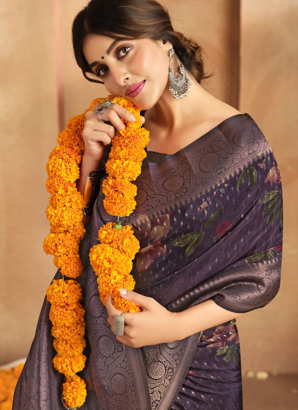 Trendy Saree Weaving Zari Purple Silk Saree S13330