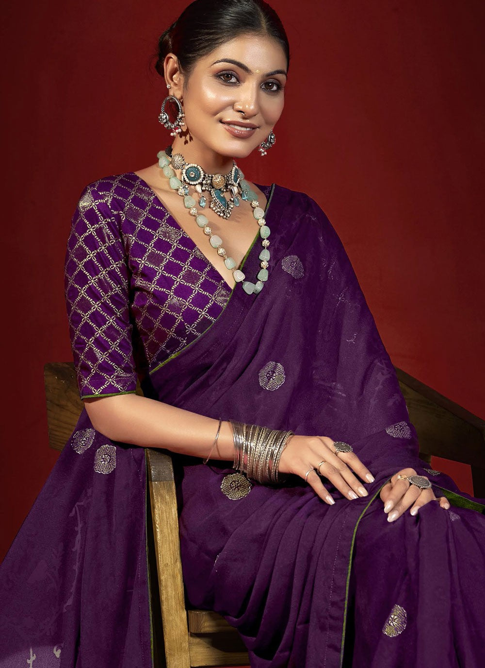 Purple Silk Classic Saree Zari S19012