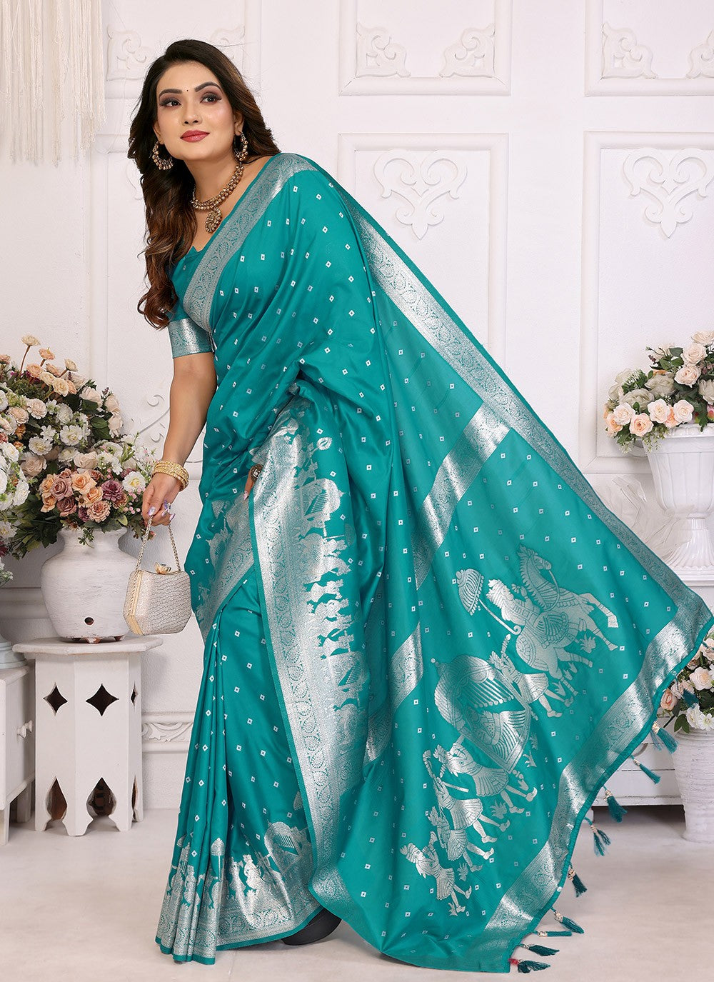 Weaving Zari Silk Rama Saree S14717