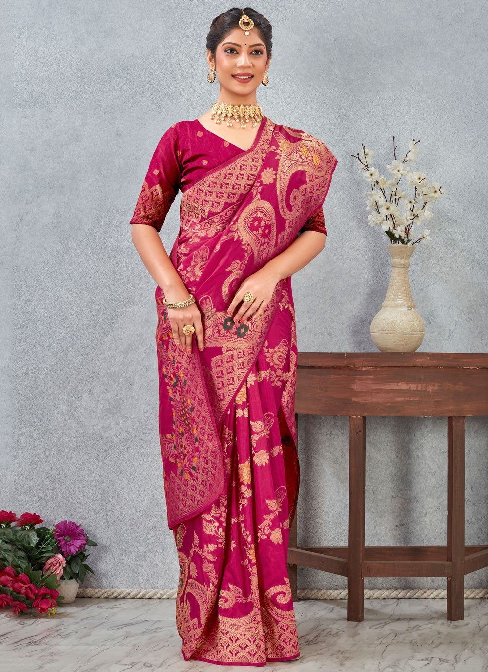 Hot Pink Banarasi Silk Trendy Saree Weaving Zari S20125