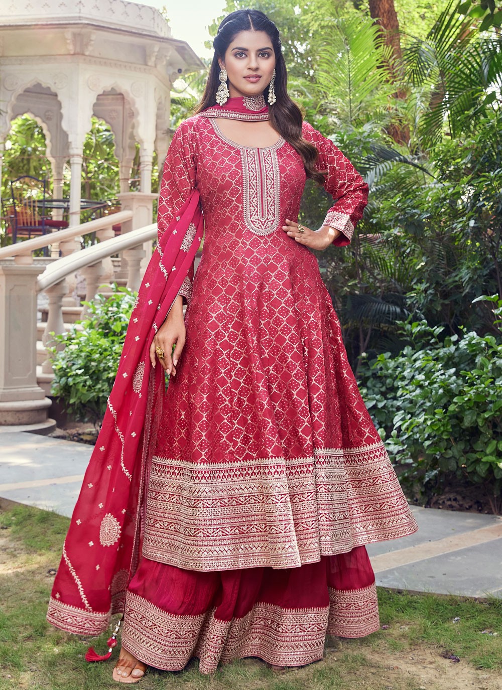 Salwar Suit Embroidered Red Silk T5072