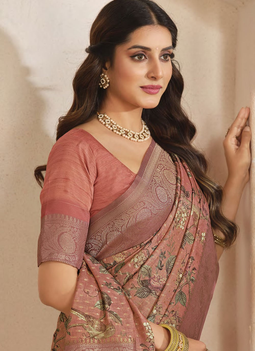 Contemporary Weaving Zari Pink Silk Saree S13324