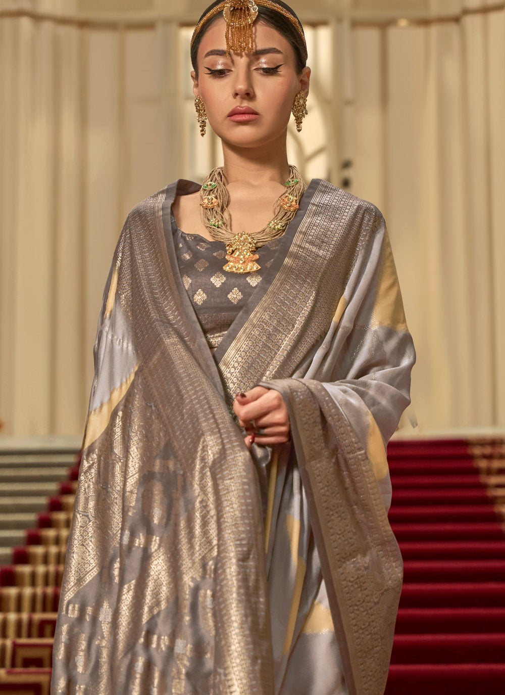 Grey Satin Contemporary Saree Printed, Weaving Zari S18291