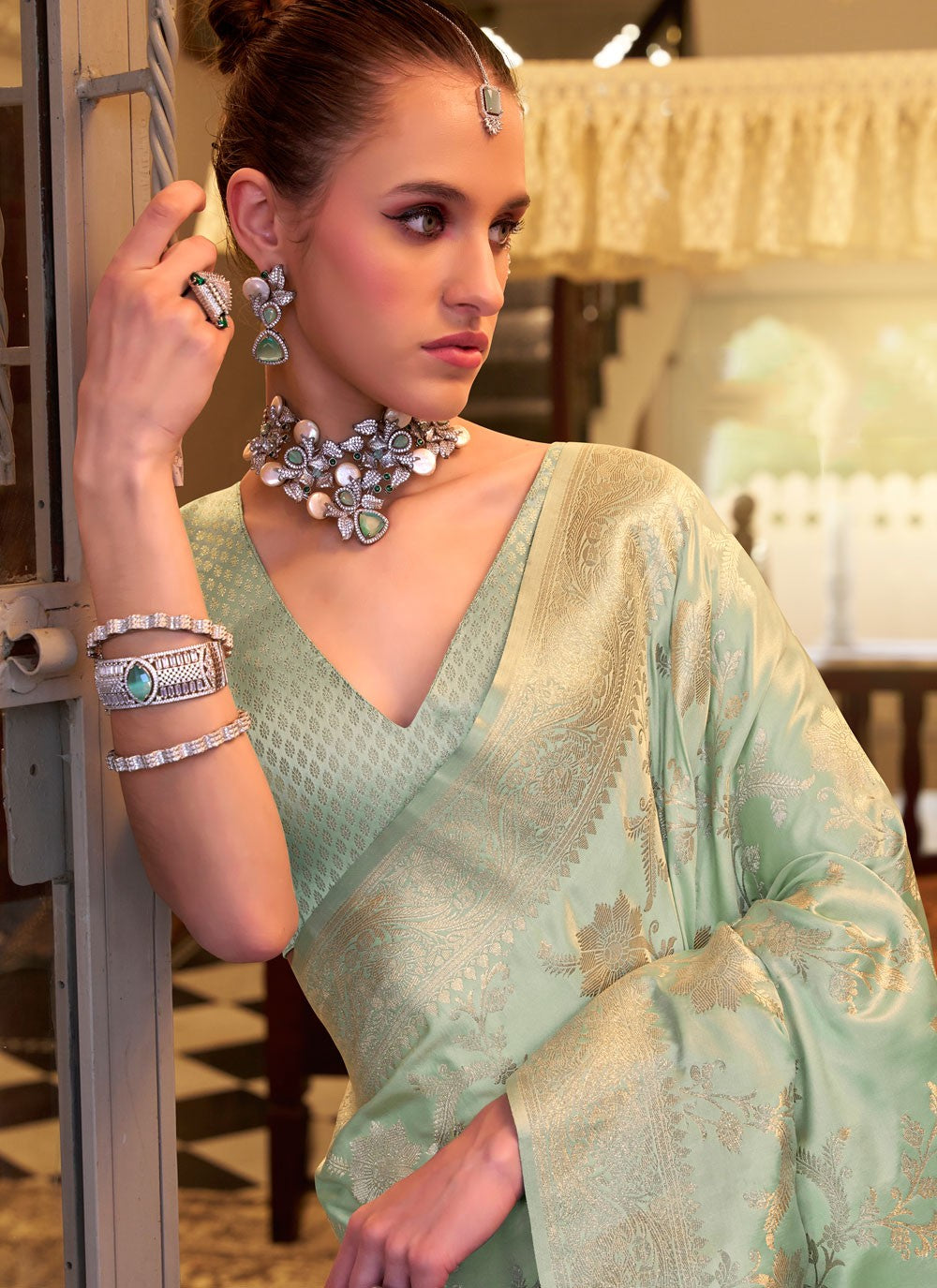 Weaving Zari Satin Silk Sea Green Trendy Saree S15410