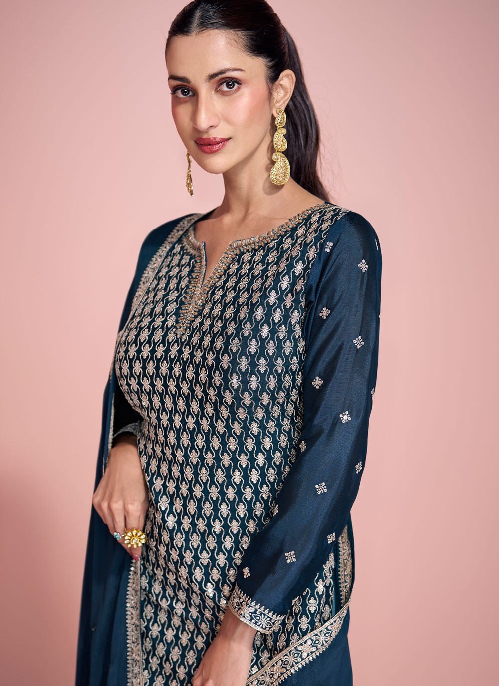 Sharara Suit Sequins, Thread Morpeach T7460