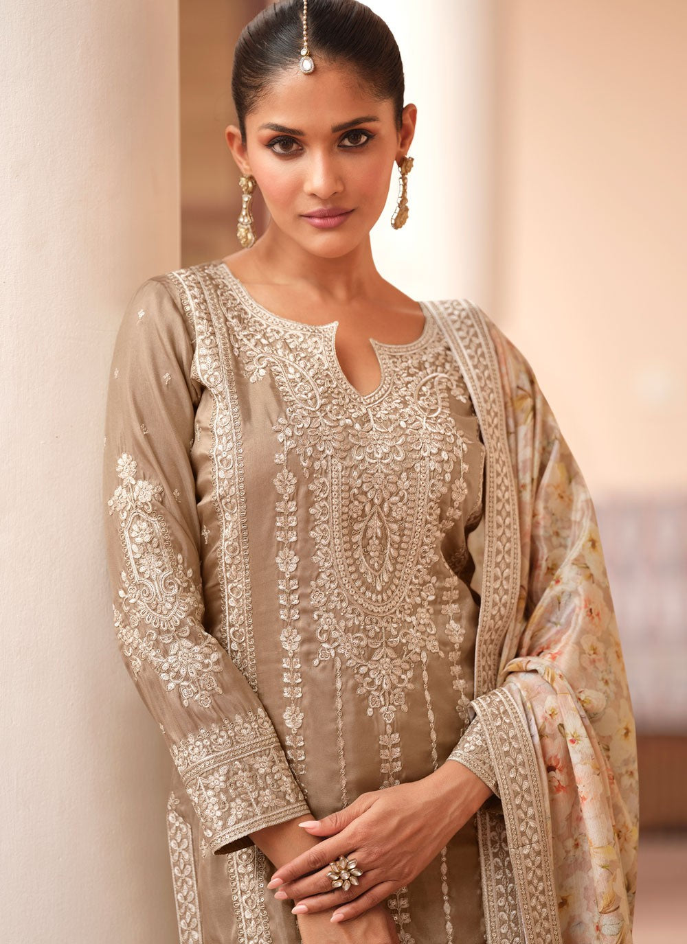 Palazzo Suit Embroidered Beige T8666