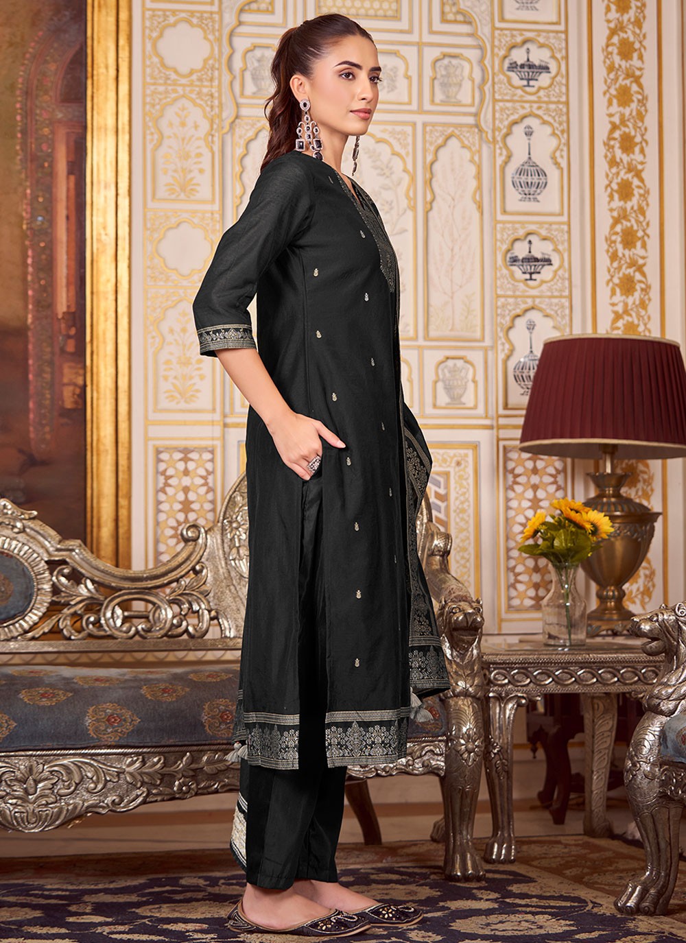 Embroidered Silk Blend Black Salwar Suit T5926