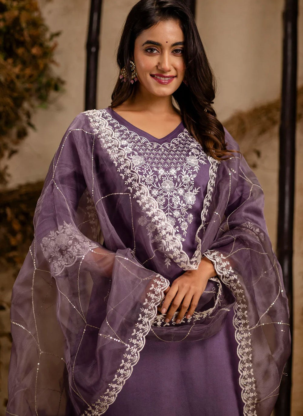 Embroidered Silk Blend Lavender Salwar Suit T6076