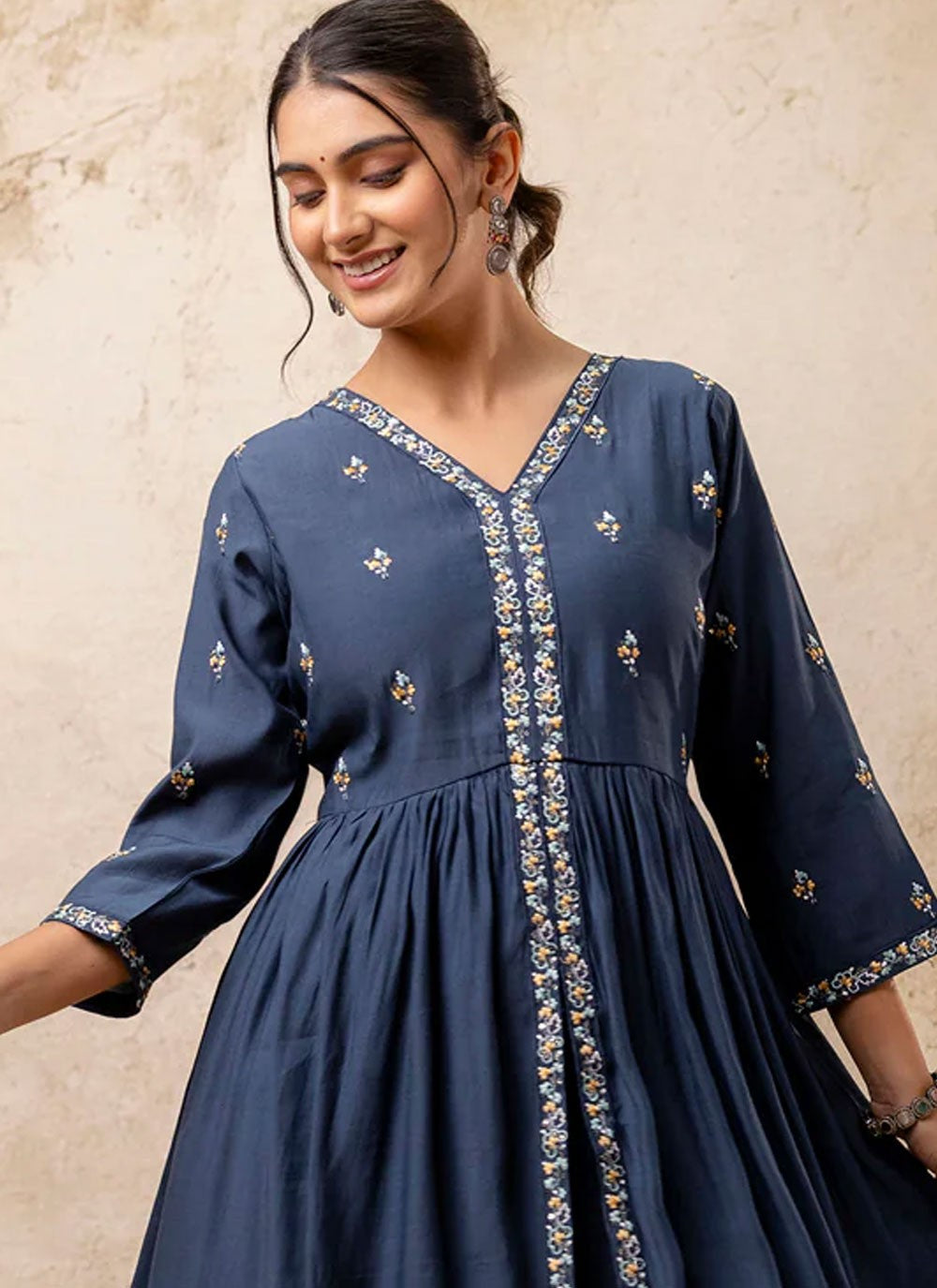 Embroidered Silk Blend Blue Salwar Suit T6123