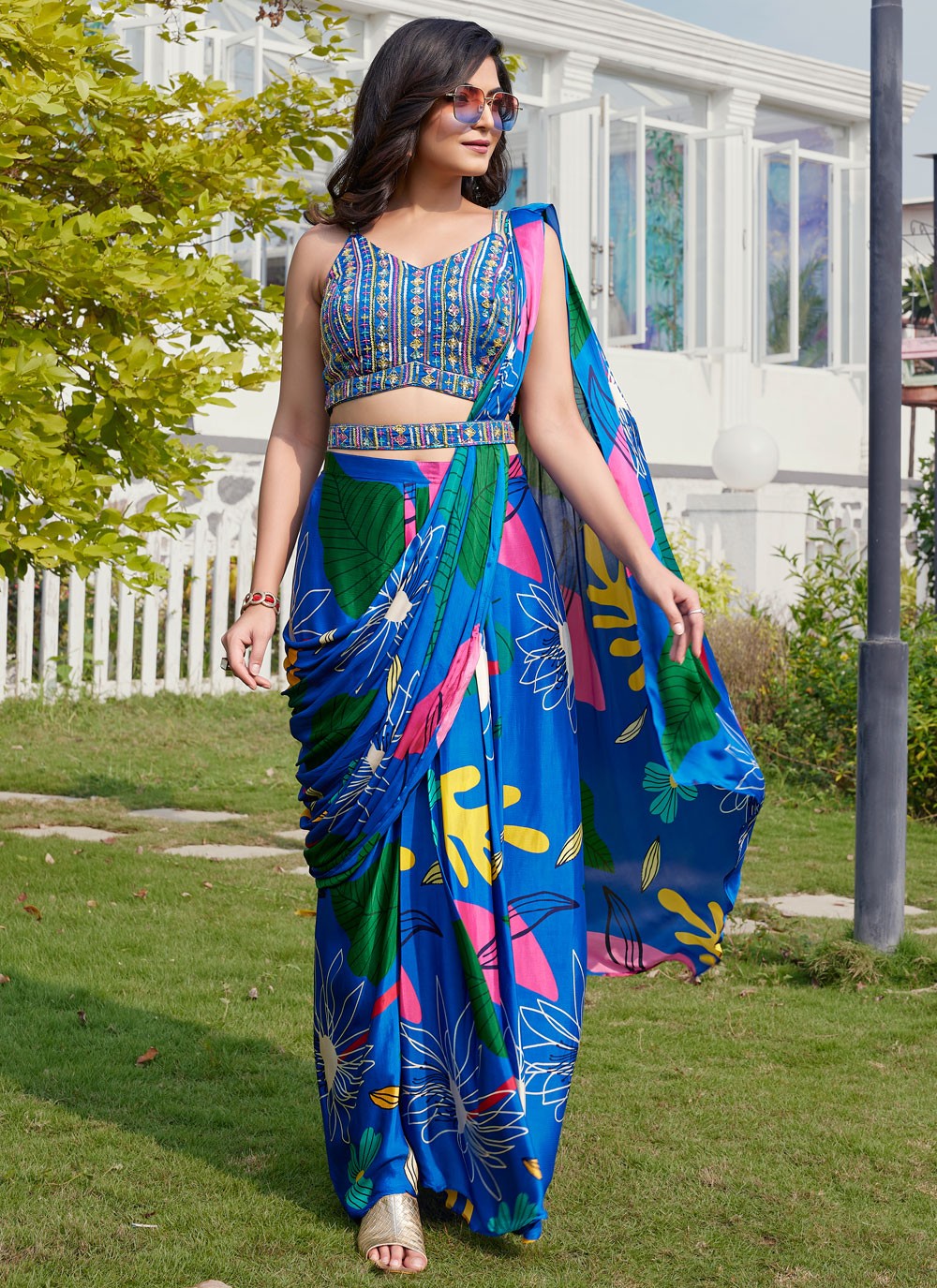 Classic Saree Printed Black Silk Saree S13427