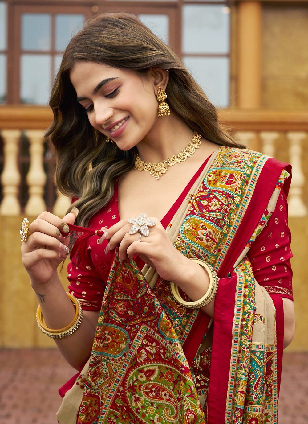 Beige Silk Classic Saree Digital Print S19353
