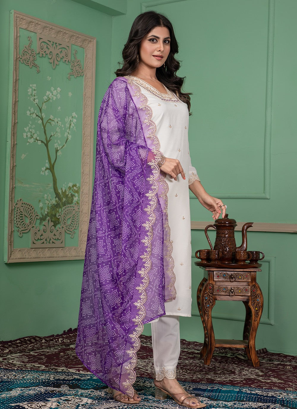 Pant Style Suit Embroidered Off White Silk T5021