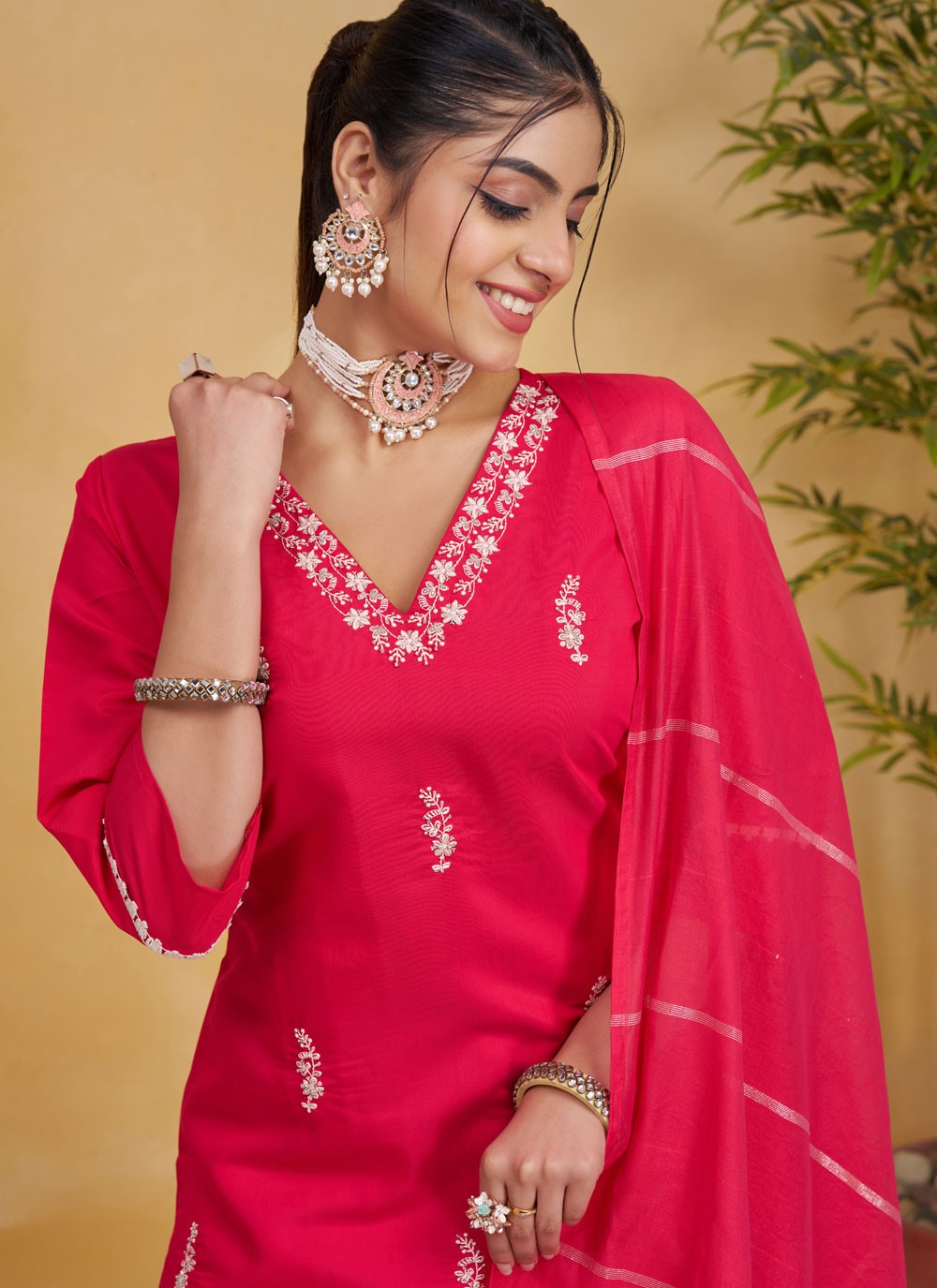 Beads Silk Pink Pant Style Suit T6579