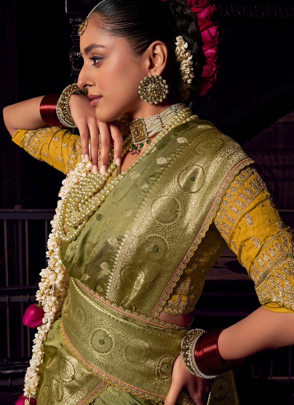 Banarasi Jari Silk Green Trendy Saree S15509
