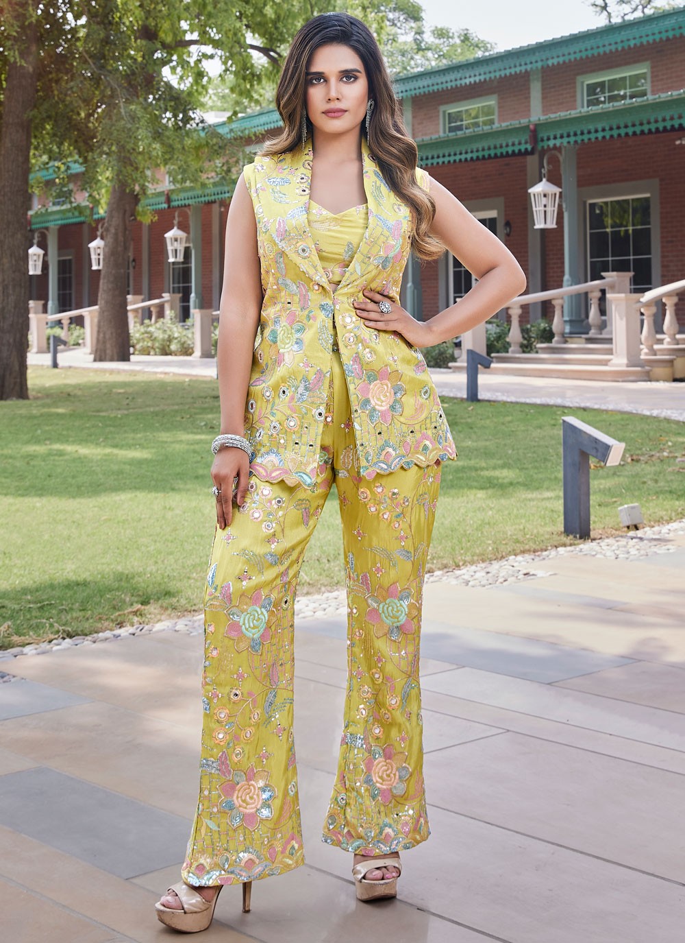 Salwar Suit Embroidered Green Silk T5069