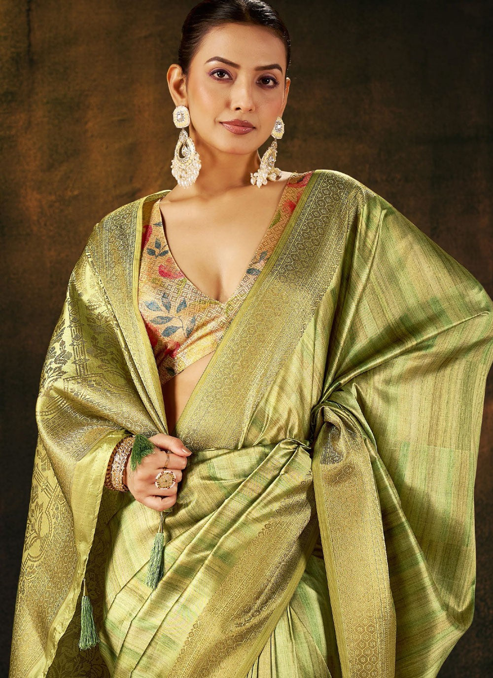 Green Silk Traditional Saree Weaving Zari S19258