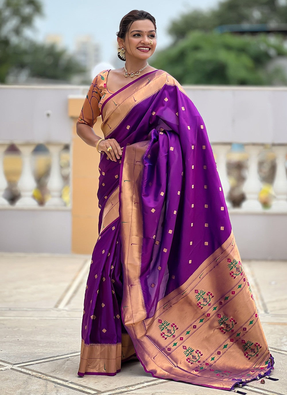 Purple Silk Contemporary Saree Jacquard Work S18314