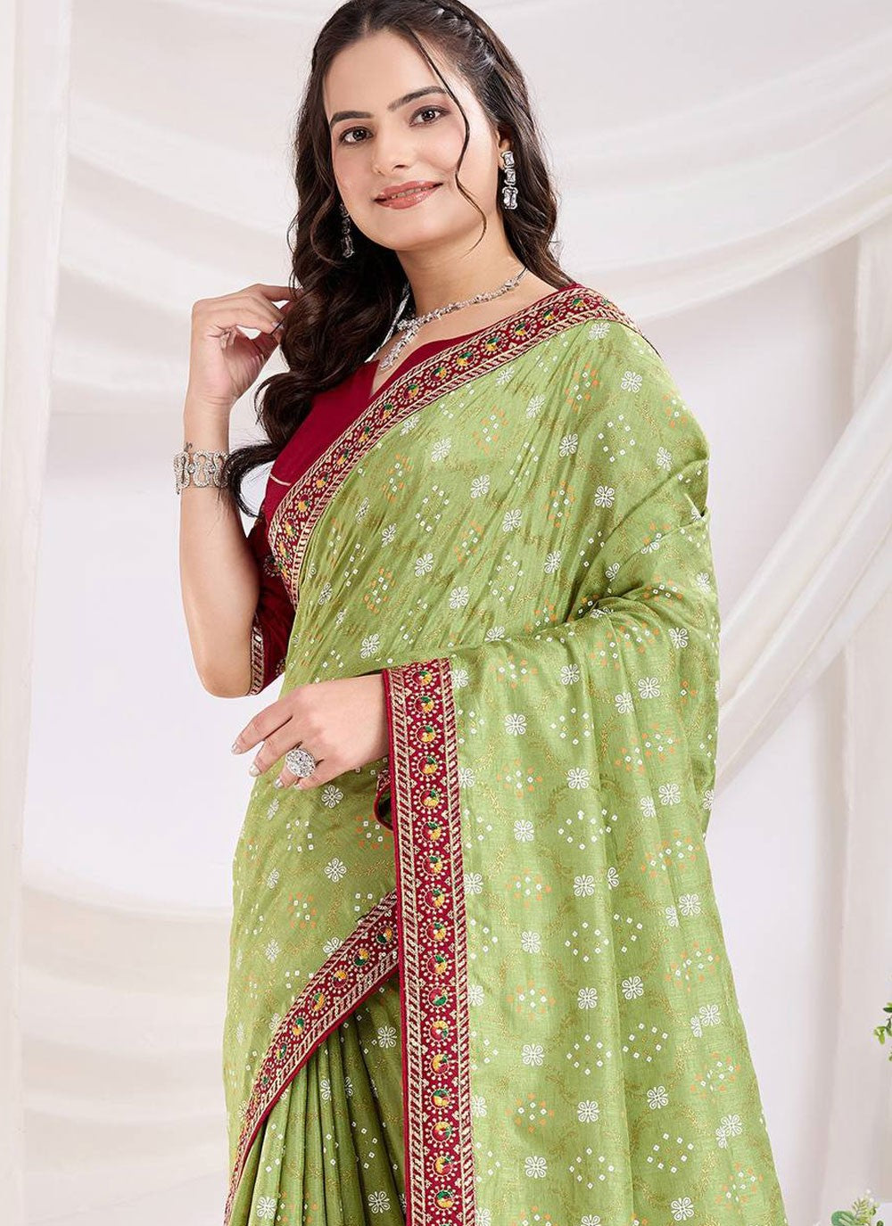 Contemporary Weaving Zari Green Silk Saree S12978