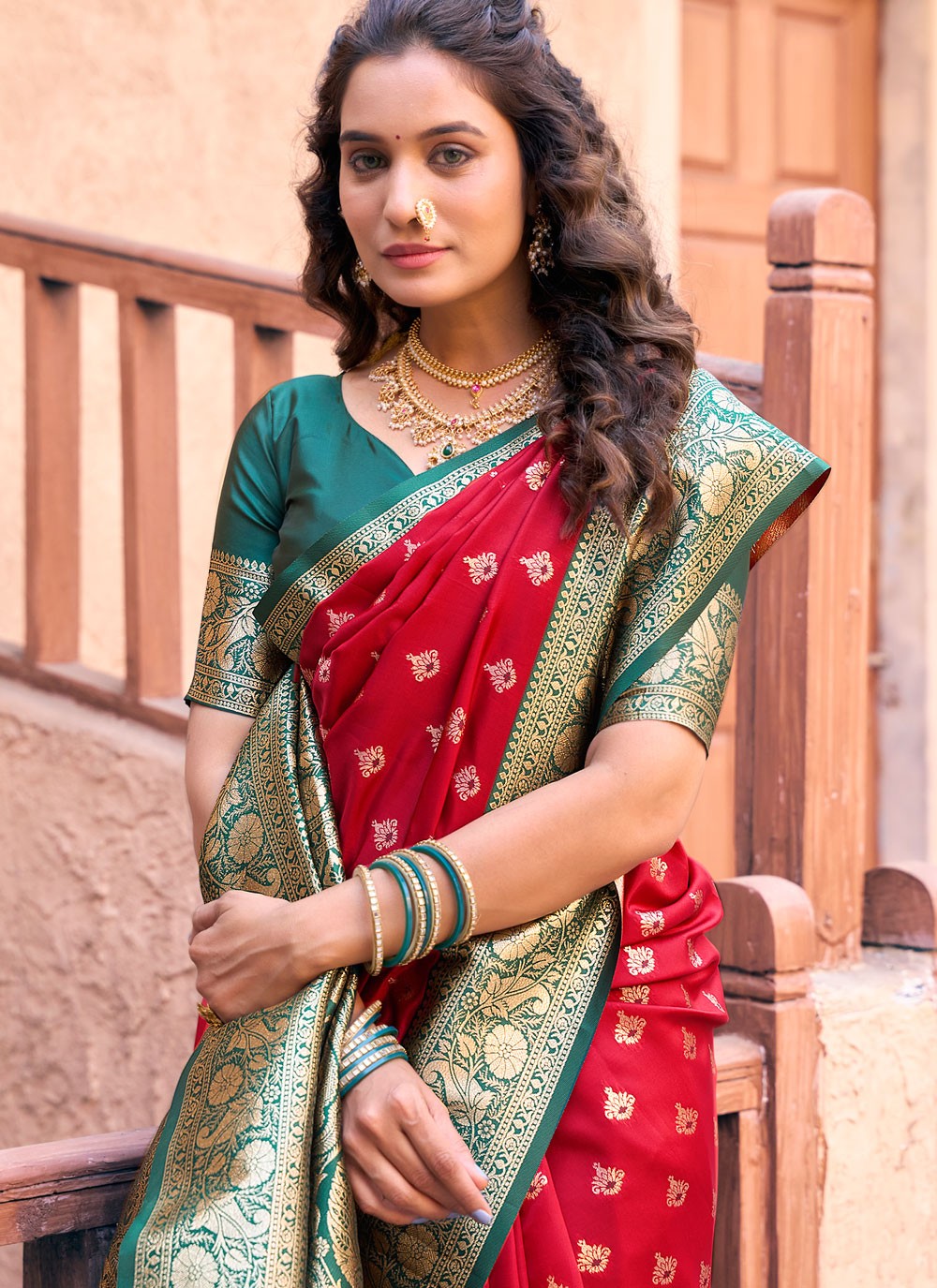 Traditional Weaving Zari Red Silk Saree S13285