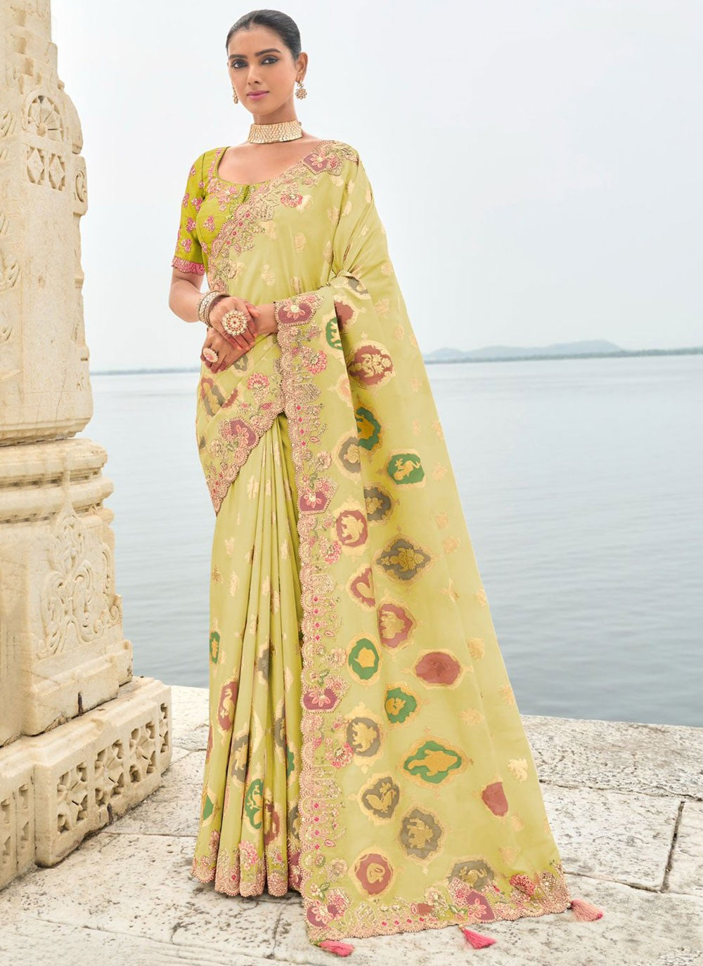 Buttis Silk Green Saree S14516