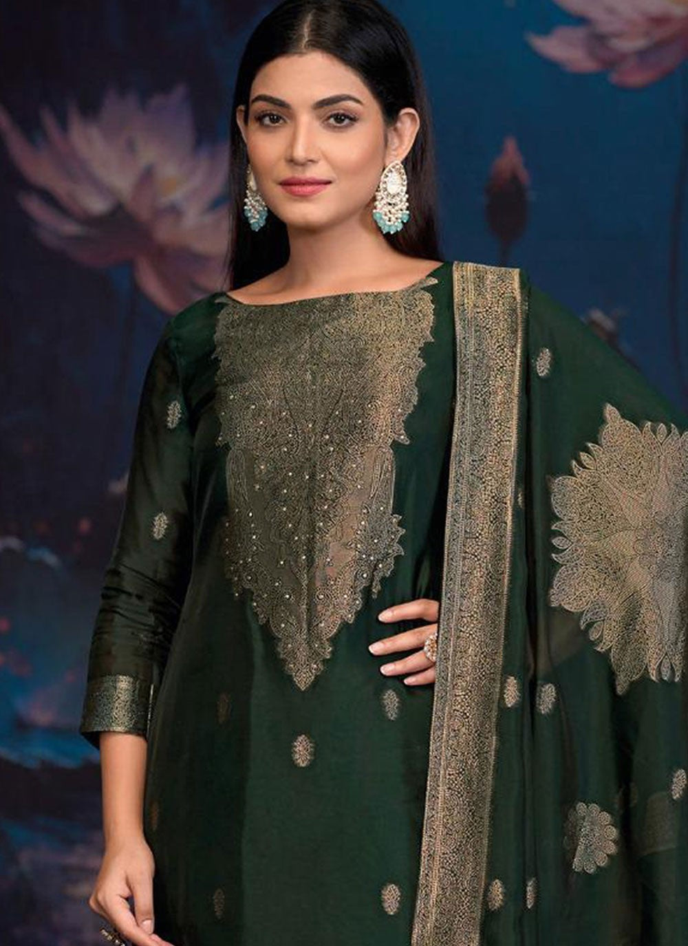 Weaving Zari Silk Green Pant Style Suit T6570