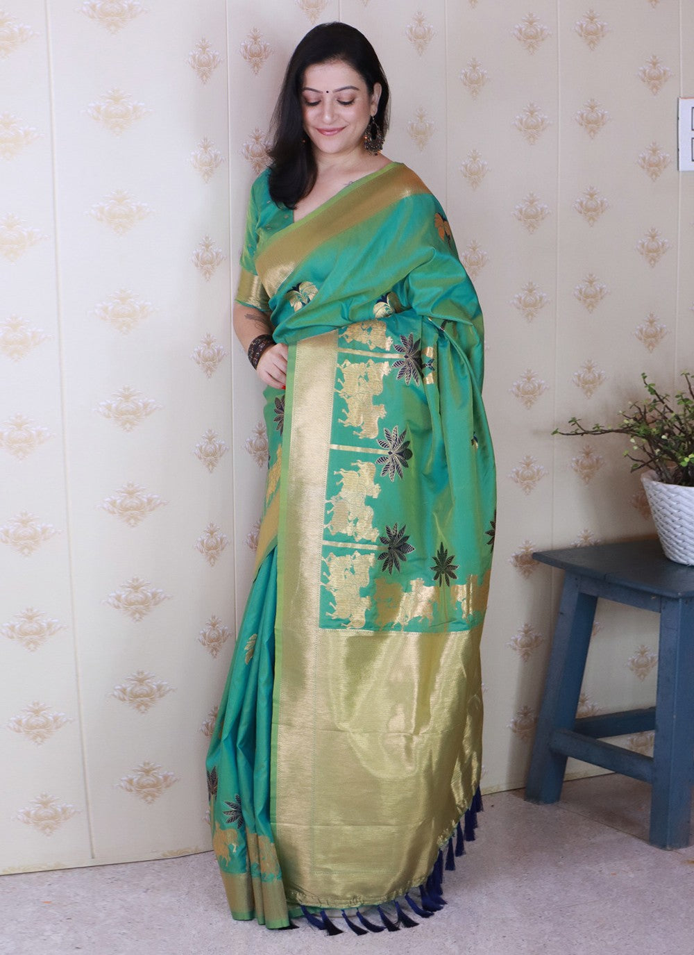 Sea Green Silk Classic Saree Meenakari, Woven S19471