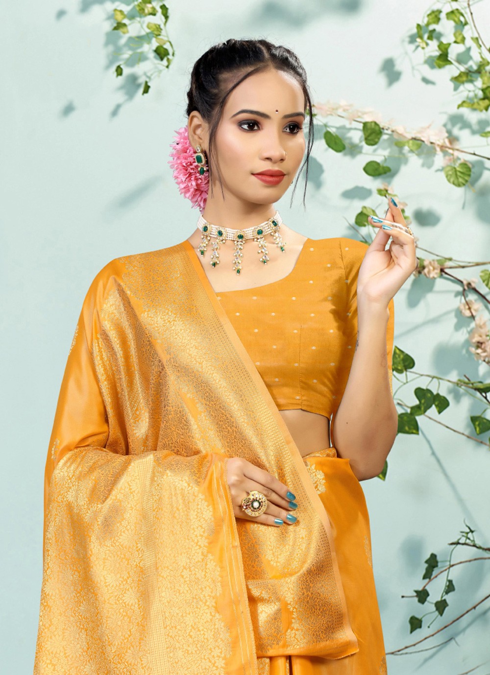 Classic Woven Silk Saree - S7371
