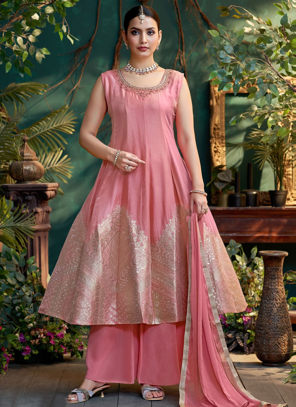 Palazzo Suit Embroidered, Zari Pink T8119
