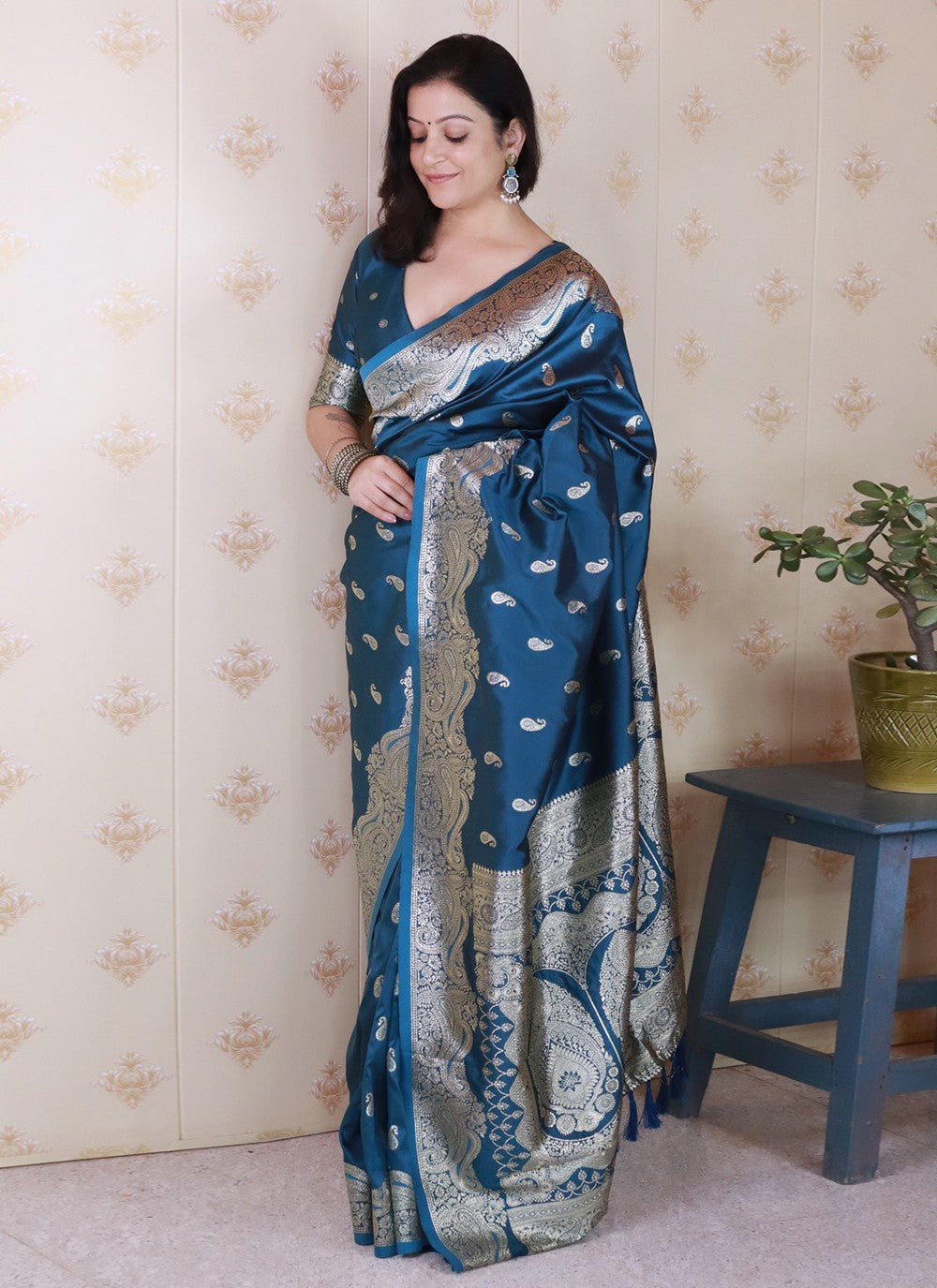 Teal Banarasi Silk Trendy Saree Woven S19463