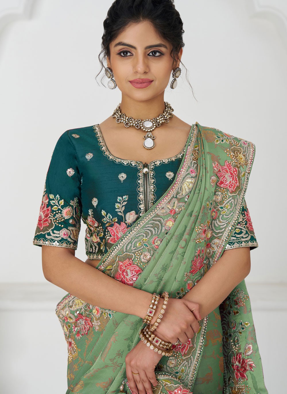 Embroidered Pure Dola Green Traditional Saree S15641