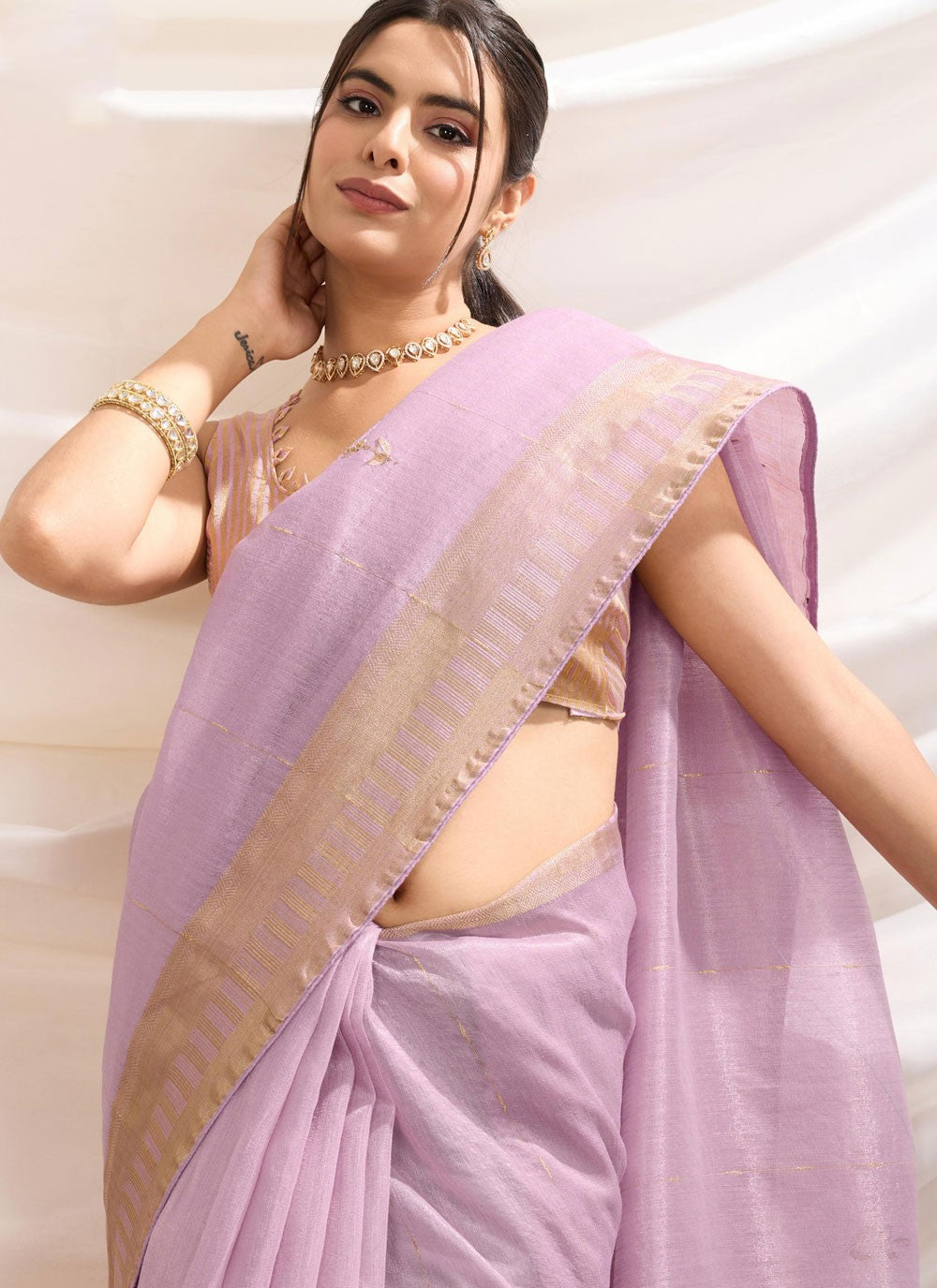 Embroidered Linen Lavender Classic Saree S14847