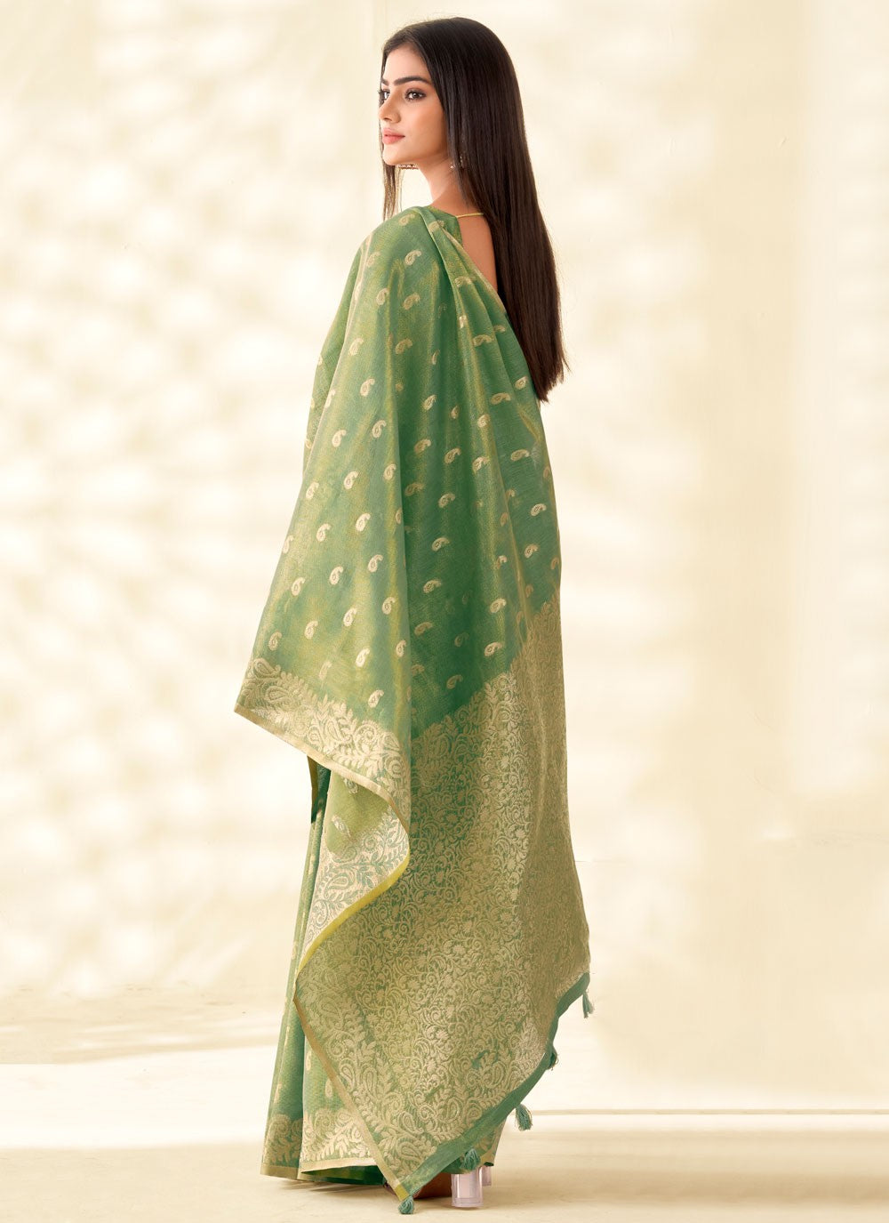 Green Silk Classic Saree Buttis, Weaving Zari, Zari S17891