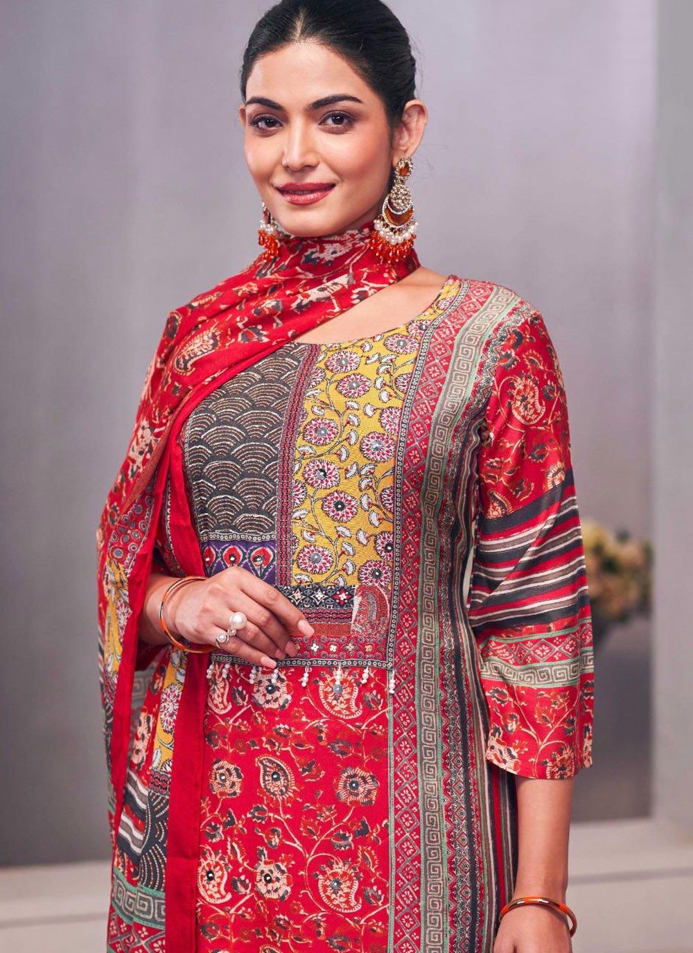 Salwar Suit Embroidered Red Muslin T5154