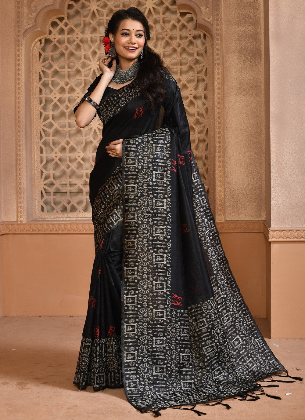 Trendy Woven Handloom Silk Saree - S2906