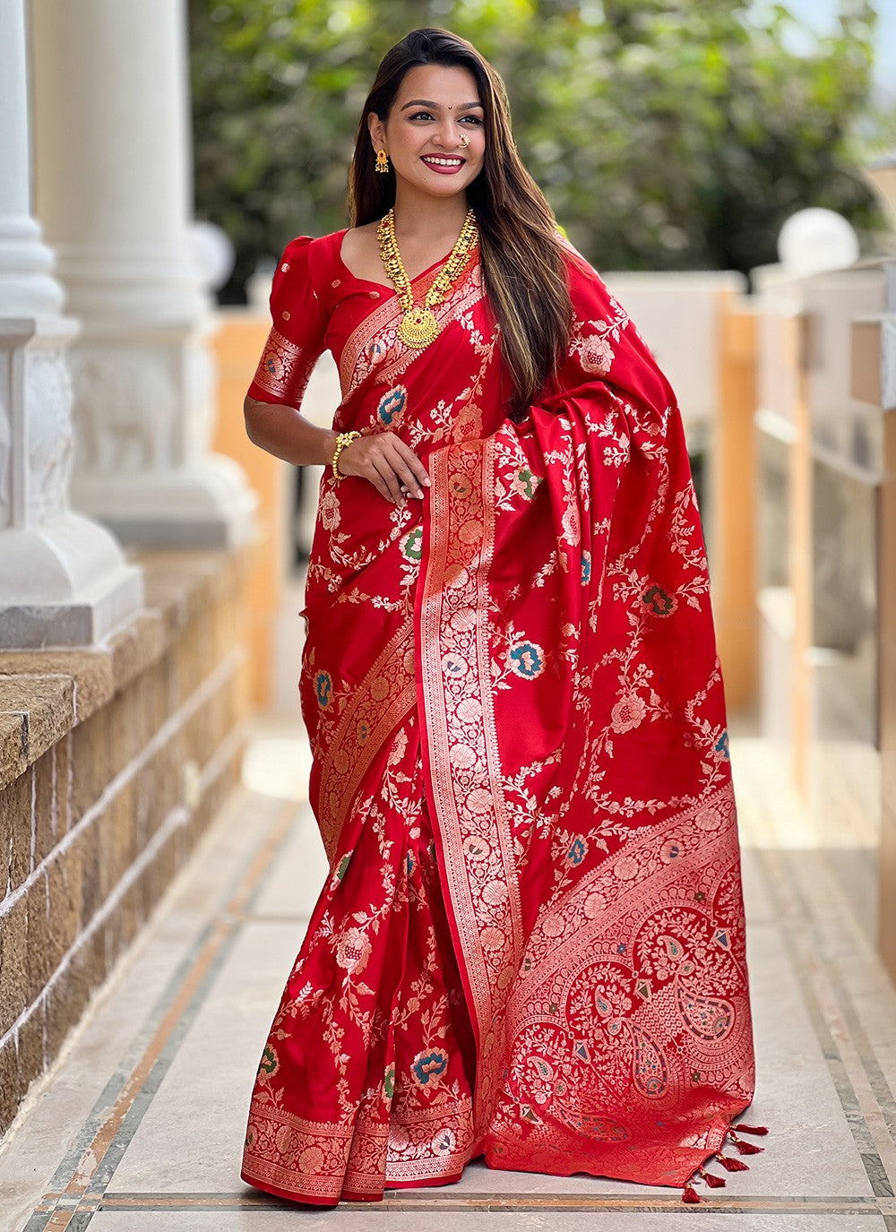 Red Banarasi Silk Trendy Saree Meenakari S16332