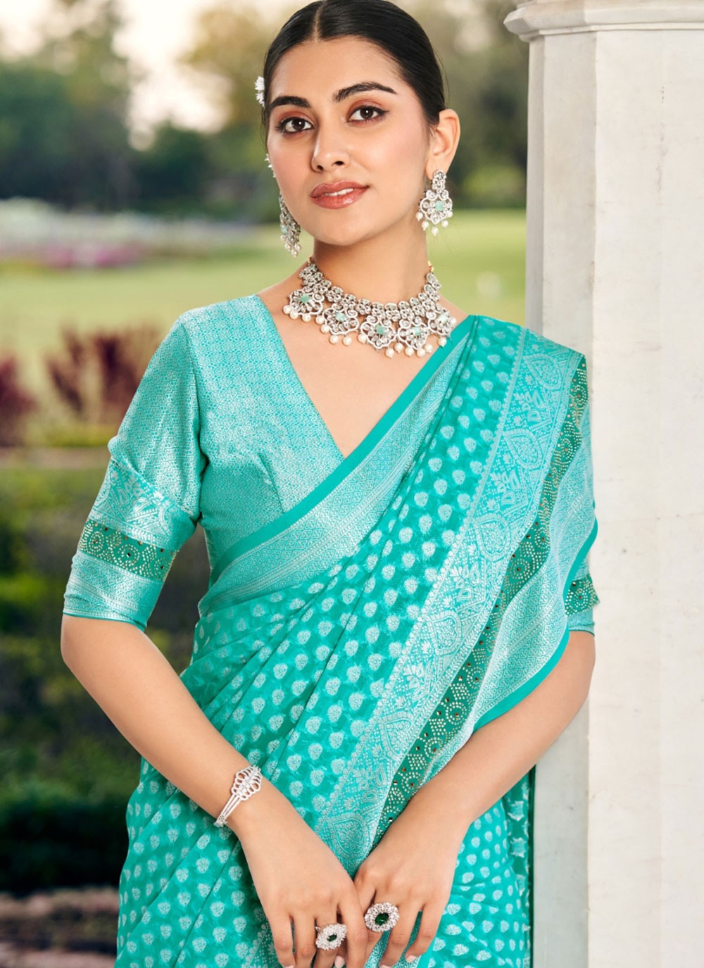 Turquoise Georgette Classic Saree Weaving Zari S20321