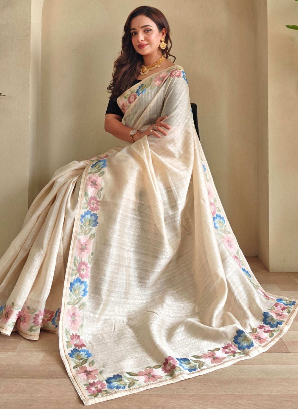 Off White Tussar Silk Designer Saree Border Work, Thread S17281