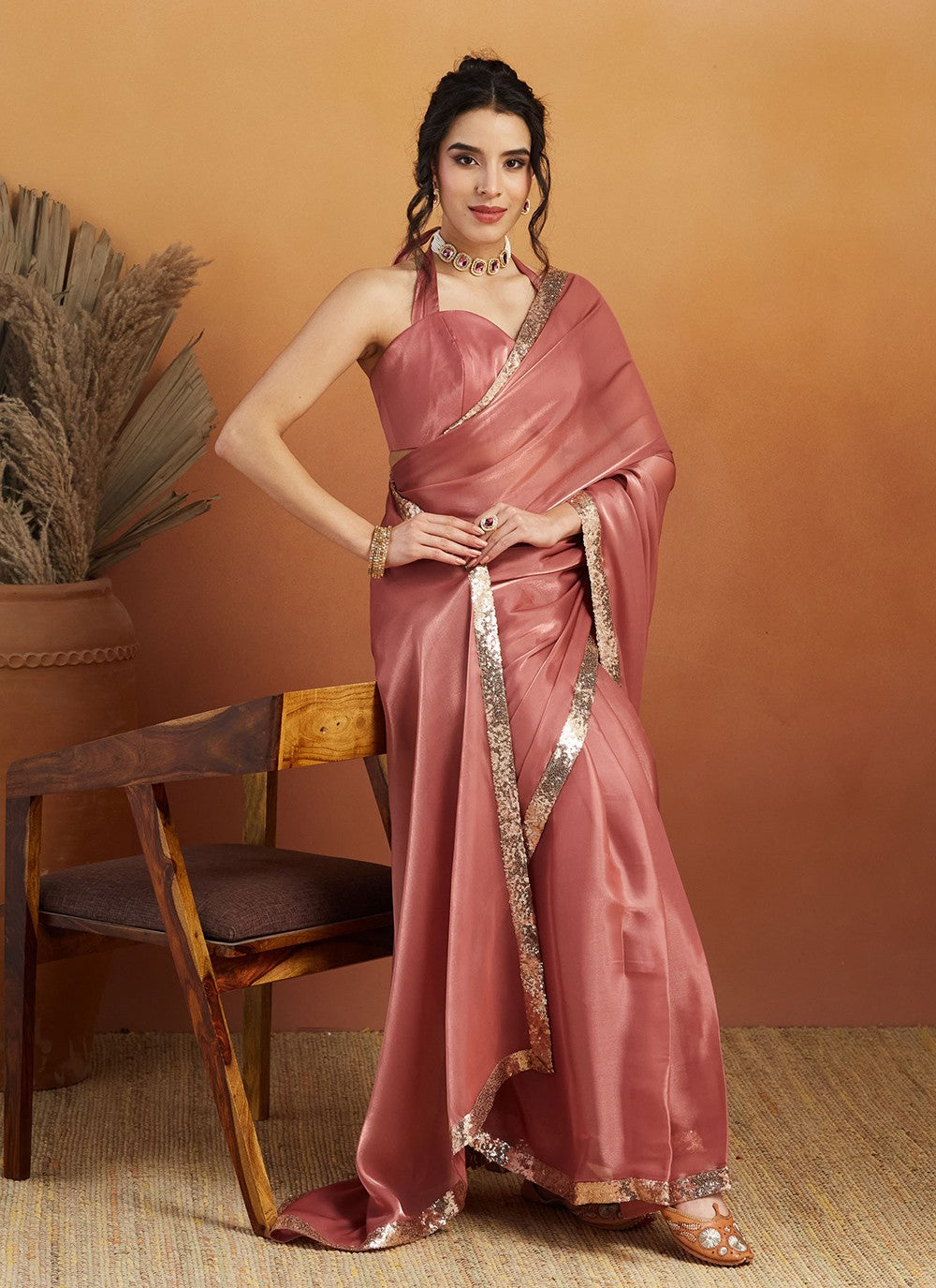 Pink Velvet Classic Saree Embroidered, Lace S17475
