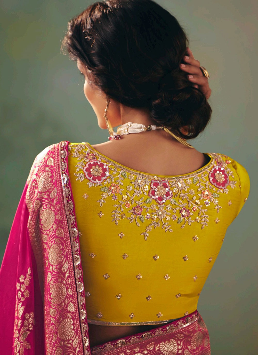 Pink Silk Classic Saree Embroidered, Weaving Zari S20208
