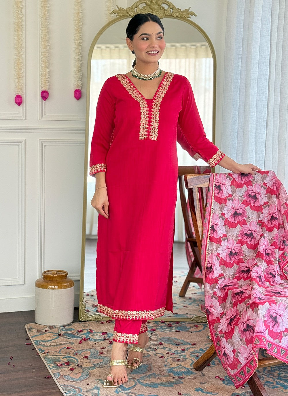 Pant Style Suit Embroidered Pink Viscose T5814